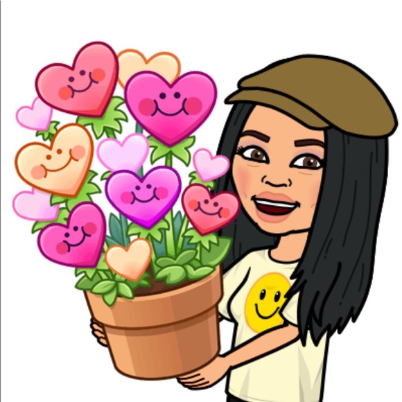 Meet Your Hipster Ambassador, Mila Grace - Picture 11 of 12